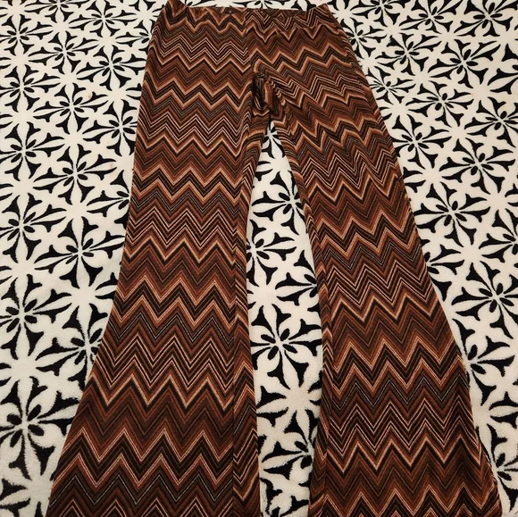 Size Medium Stretchy Bell Bottoms - Picture 1 of 4